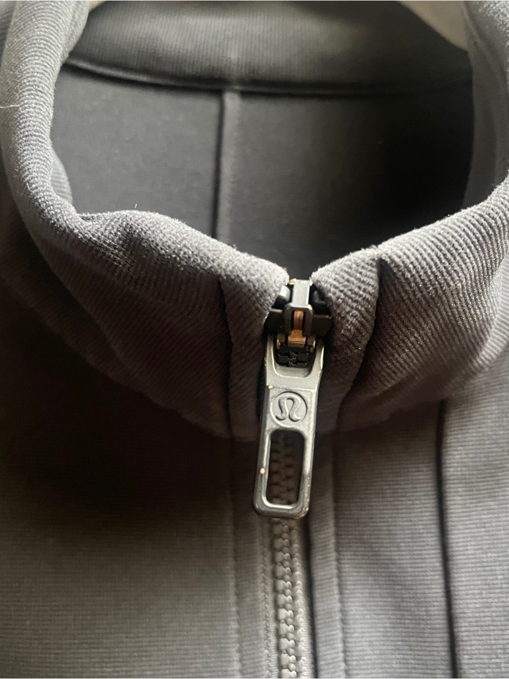 Lululemon Sojourn Jacket Men's Warpstreme Full Zip XL Black - Picture 5 of 9